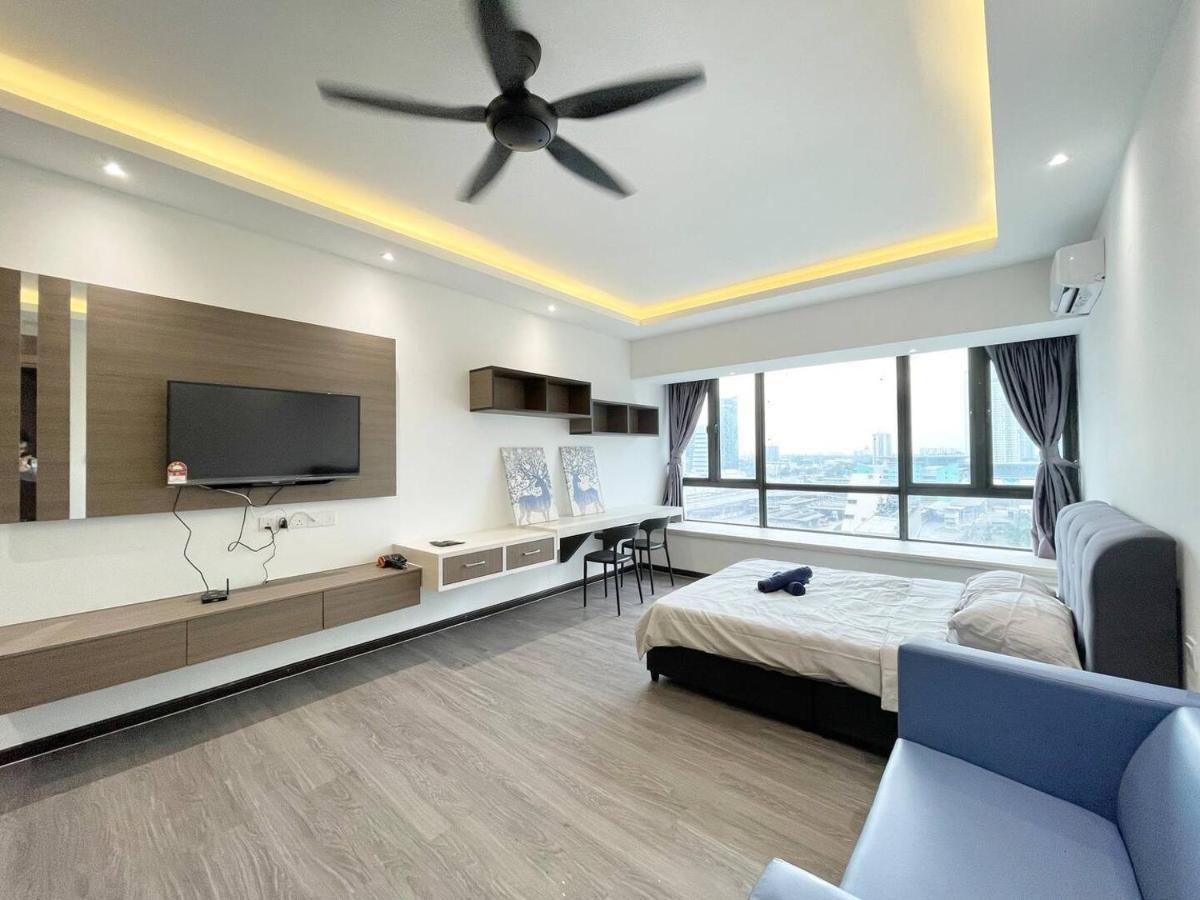 Rnf Princess Cove Romantic Unit By Ck Group Johor Bahru Exteriör bild